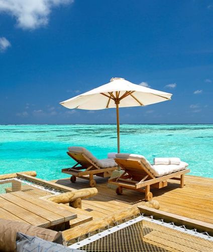gili-lankanfushi-sun-deck