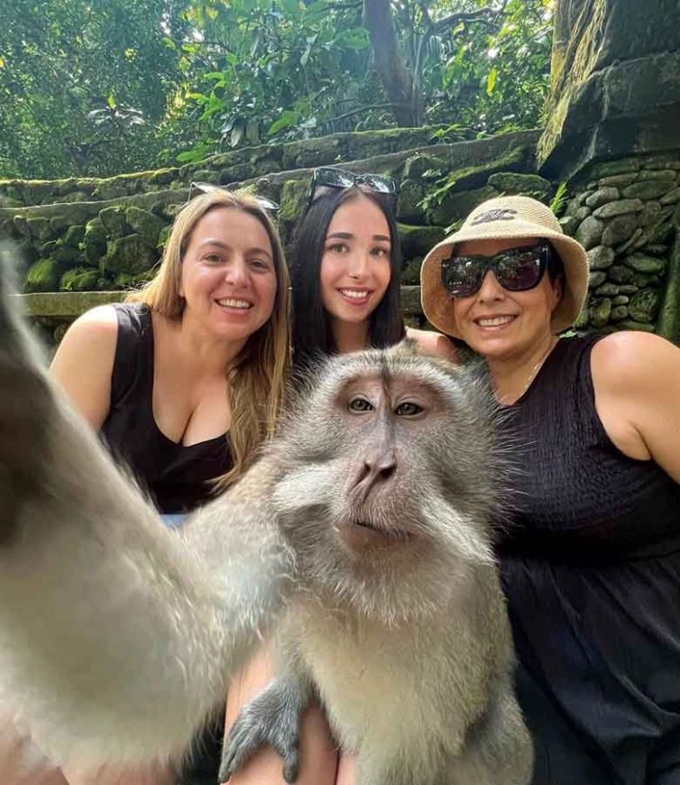 selfie with a monkey